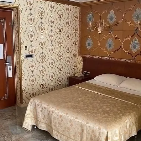 Grand Merin Airport 3*