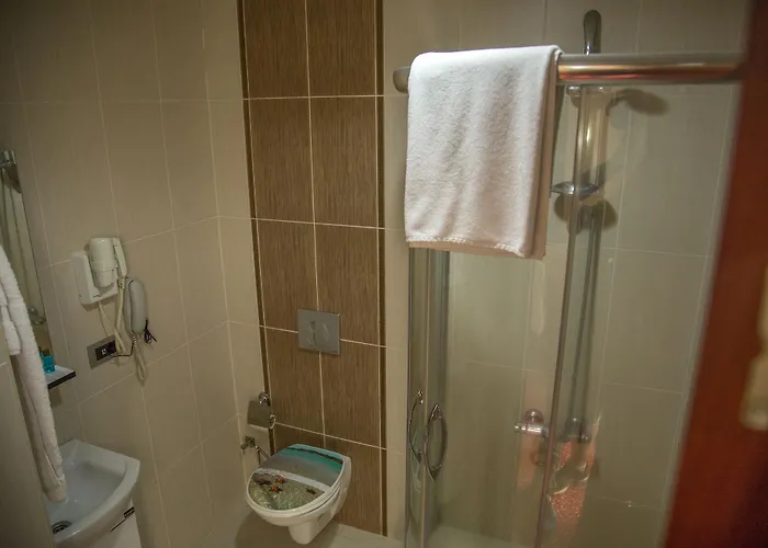 Grand Merin Airport 3*