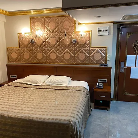 Grand Merin Airport 3*