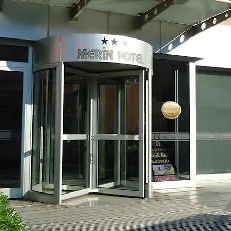 Grand Merin Airport 3*